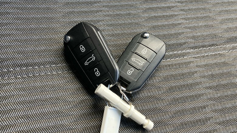 Vauxhall Corsa 1.2 Design 5dr Petrol Hatchback